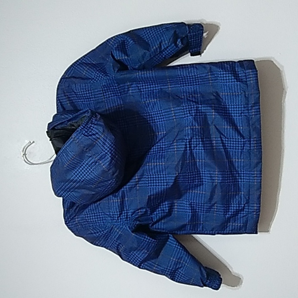 Weatherproof 32 Degrees Performance Kid's Jacket - Picture 2 of 4